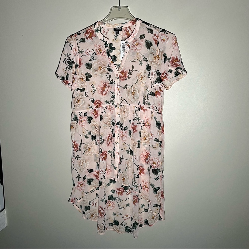 NWT Torrid Lexie Peach Floral Chiffon High Low Hem Flared Sleeves SZ 00 (M:L)
